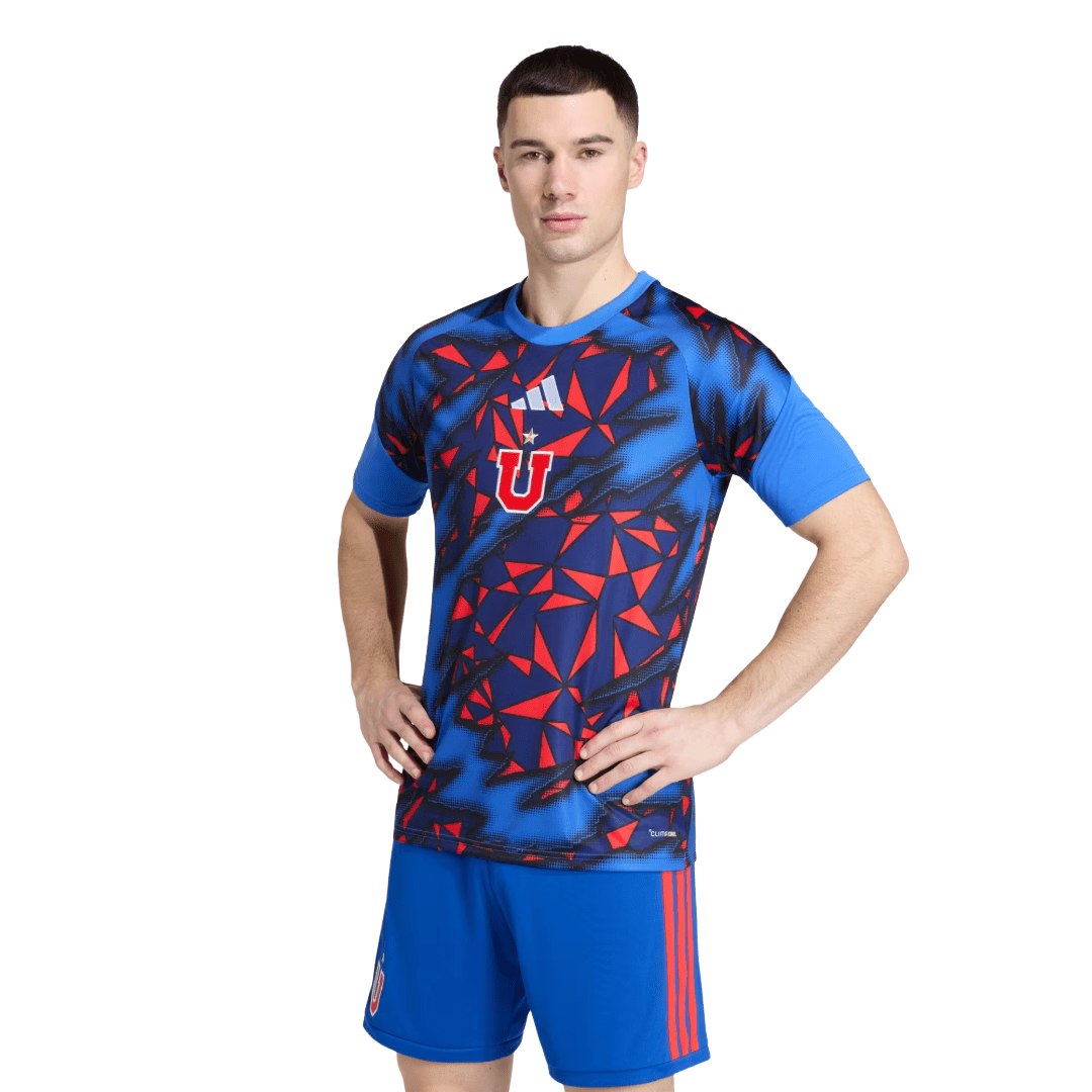 CAMISETA ADIDAS PREPARTIDO DE UNIVERSIDAD DE CHILE 2026 ADULTO JW4404 ADIDAS 2XL - RealSport