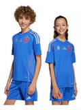 CAMISETA ADIDAS UNIVERSIDAD DE CHILE 2025 INFANTIL | IV6030 ADIDAS XS - RealSport