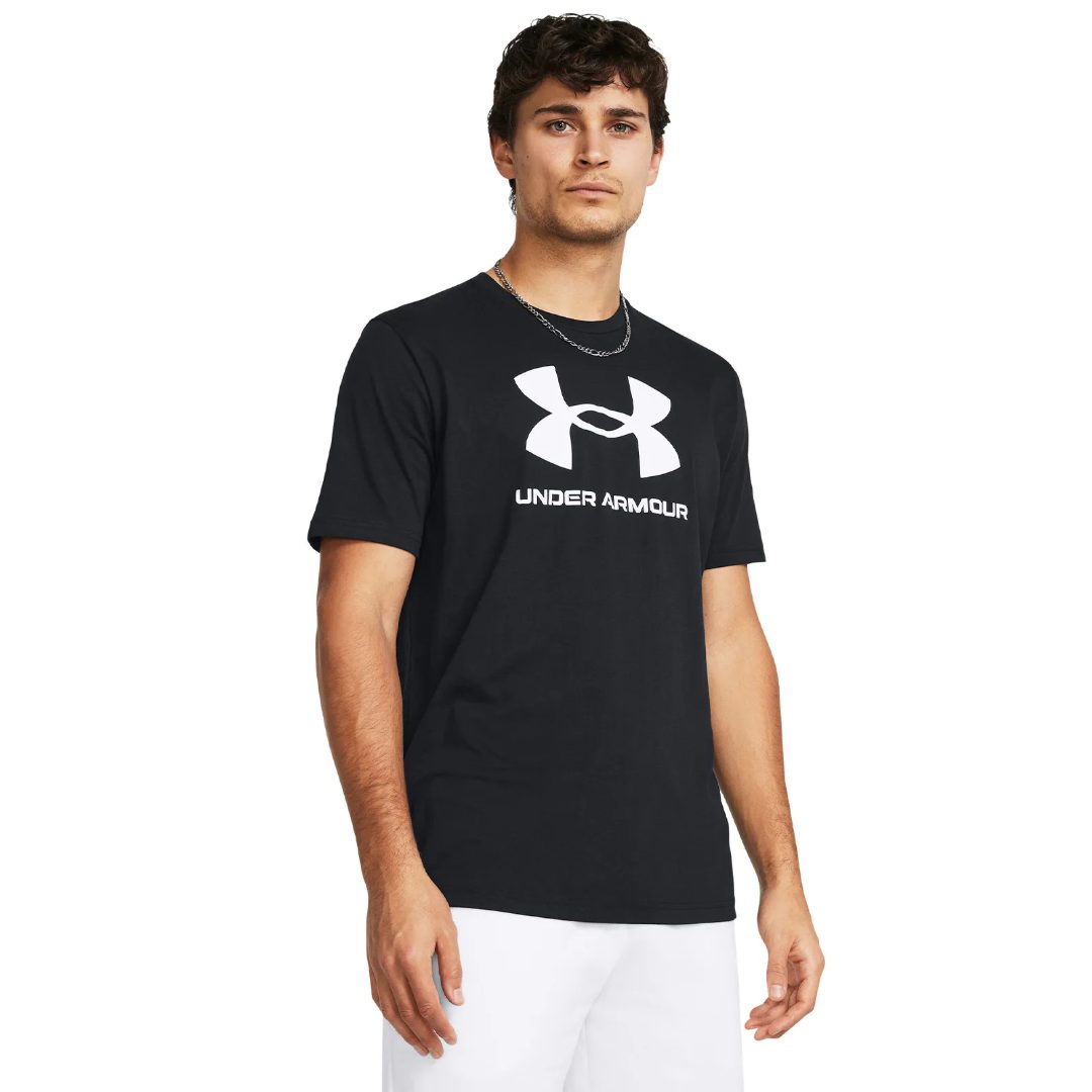 POLERA MANGA CORTA UNDER ARMOUR SPORTSTYLE NEGRA | 1382911 - 001 - RealSport