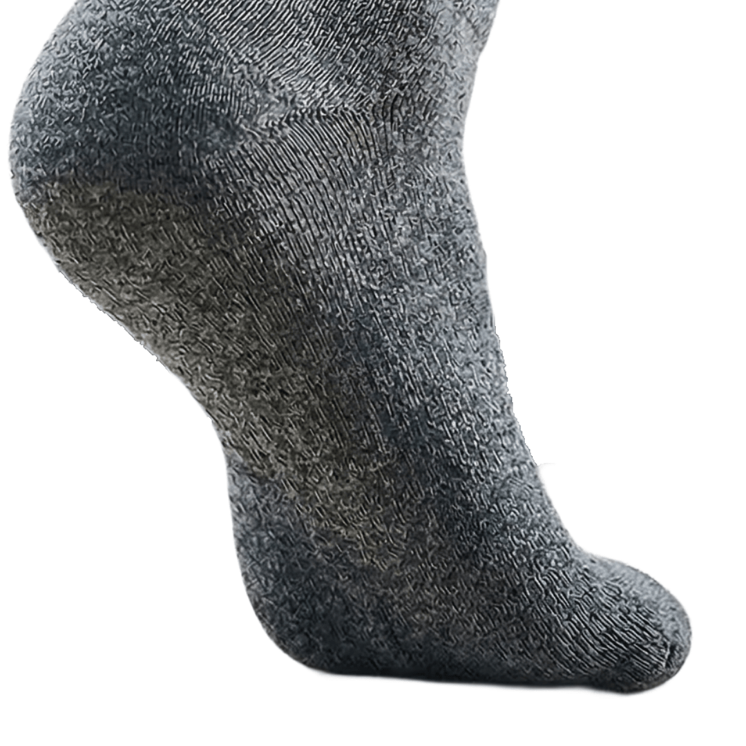 CALCETINES UNDER ARMOUR ESSENTIAL NO SHOW 3 - PACK GRIS | 1361459 - 012 UNDER ARMOUR L - RealSport