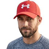 GORRA UNDER ARMOUR BLITZING CERRADA ROJA | 1376700 - 600 UNDER ARMOUR L - RealSport