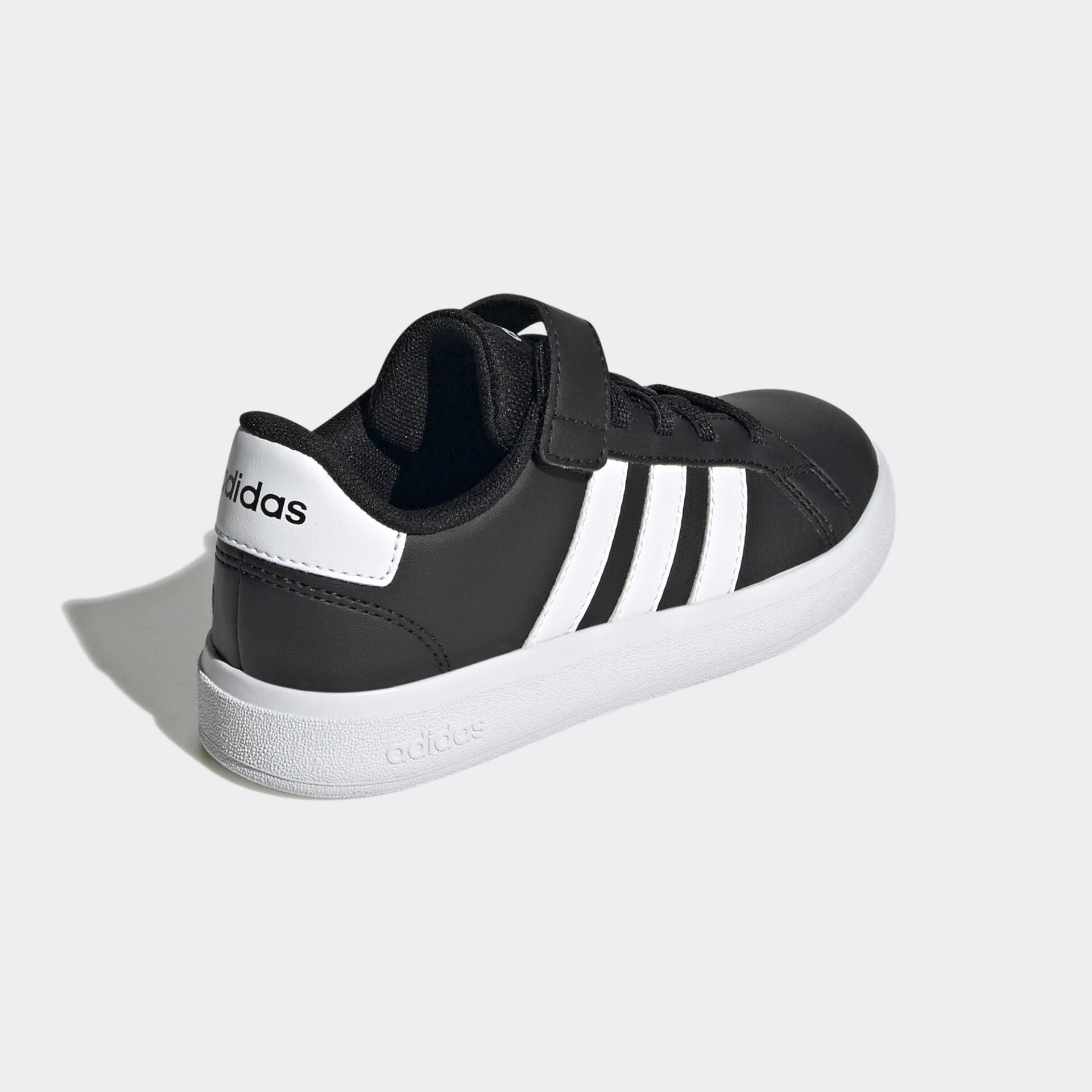 ZAPATILLAS ADIDAS GRAND COURT NIÑOS GW6513 - RealSport