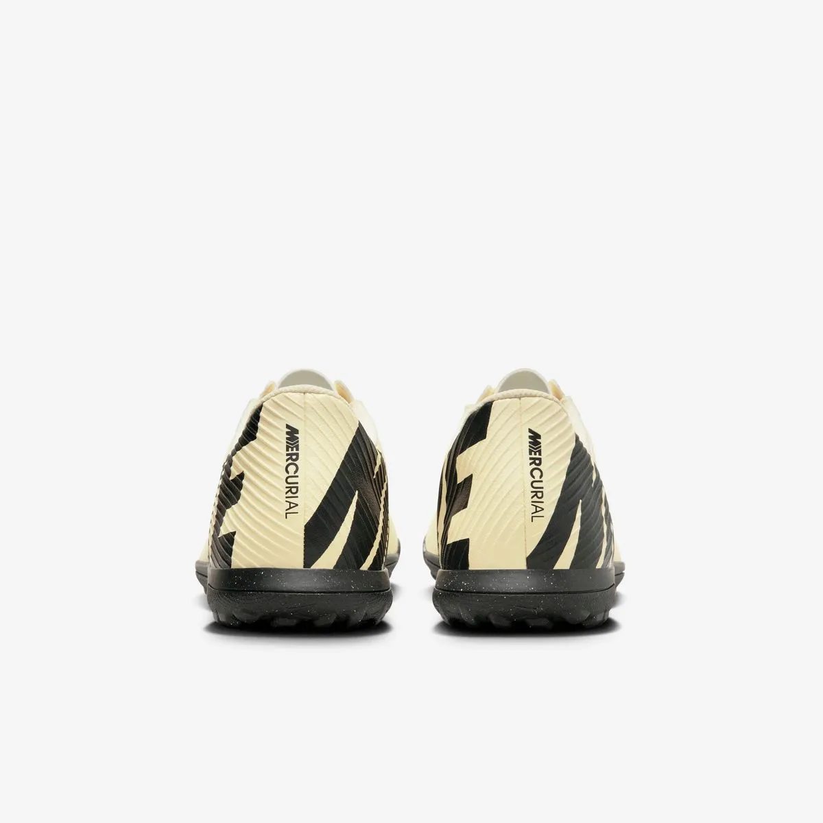 ZAPATILLAS DE FÚTBOL NIKE CORTE LOW MERCURIAL VAPOR 15 CLUB ADULTO | DJ5968 - 700 NIKE 11 - RealSport