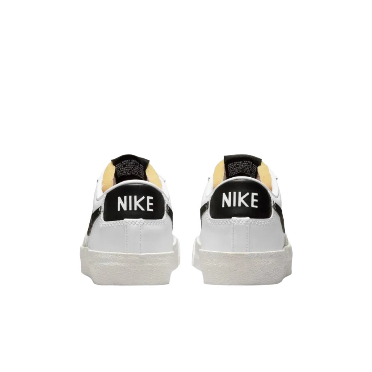 ZAPATILLAS NIKE BLAZER LOW '77 MUJER | DC4769 - 102 - RealSport